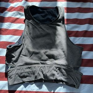 Outdoor Voices sports bra crop top size small